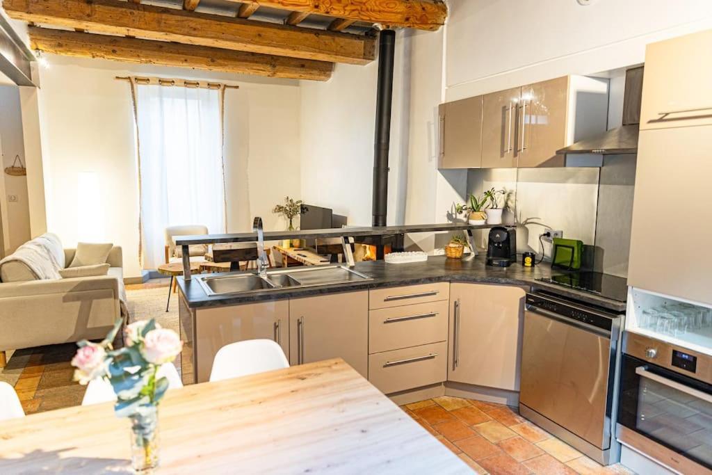 Maison De Village Barbentane Avec Spa Екстер'єр фото