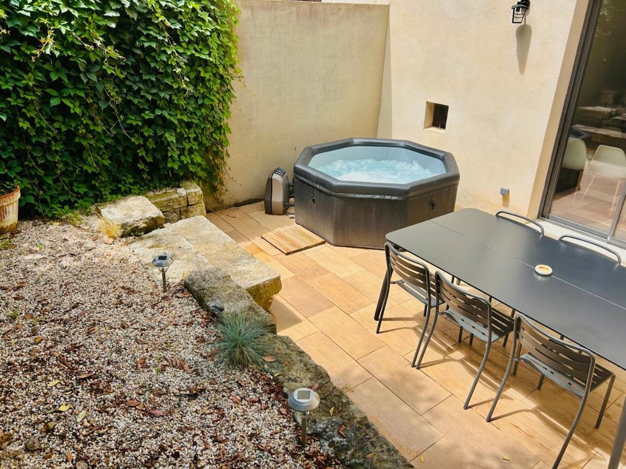 Maison De Village Barbentane Avec Spa Екстер'єр фото
